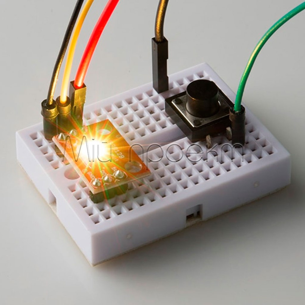 Светодиодный модуль RGB на WS2812