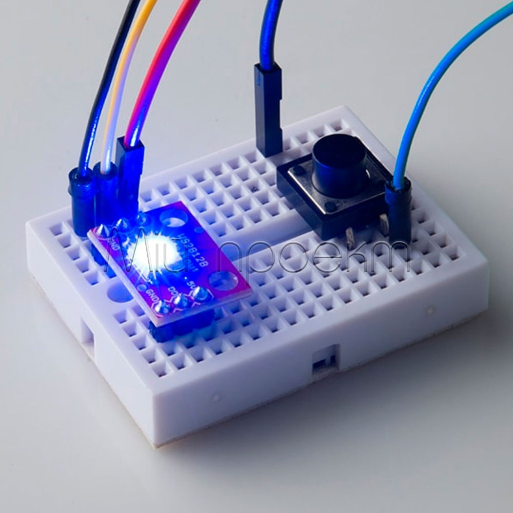 Светодиодный модуль RGB на WS2812